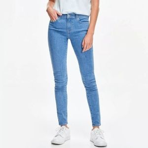 LEVI'S 710 SUPER SKINNY
